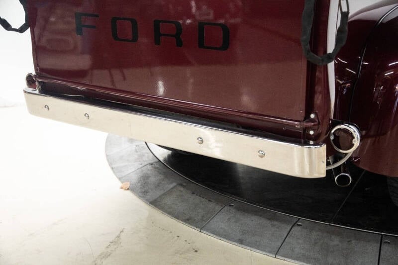 1949 Ford F-3