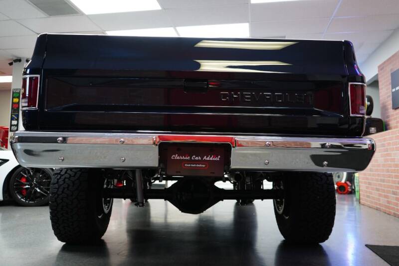 Sold: 1975 Chevrolet K10 Custom