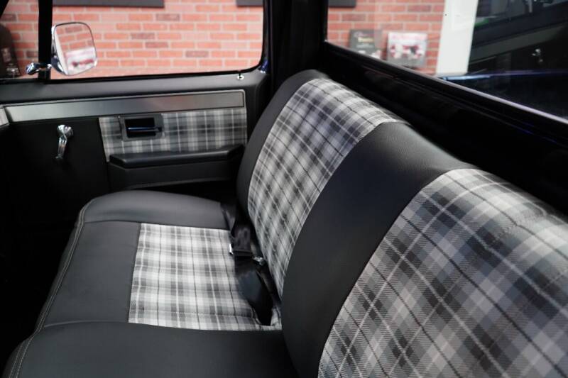 Sold: 1975 Chevrolet K10 Custom