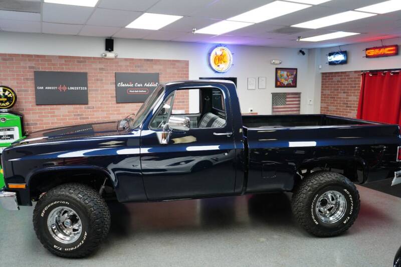 Sold: 1975 Chevrolet K10 Custom