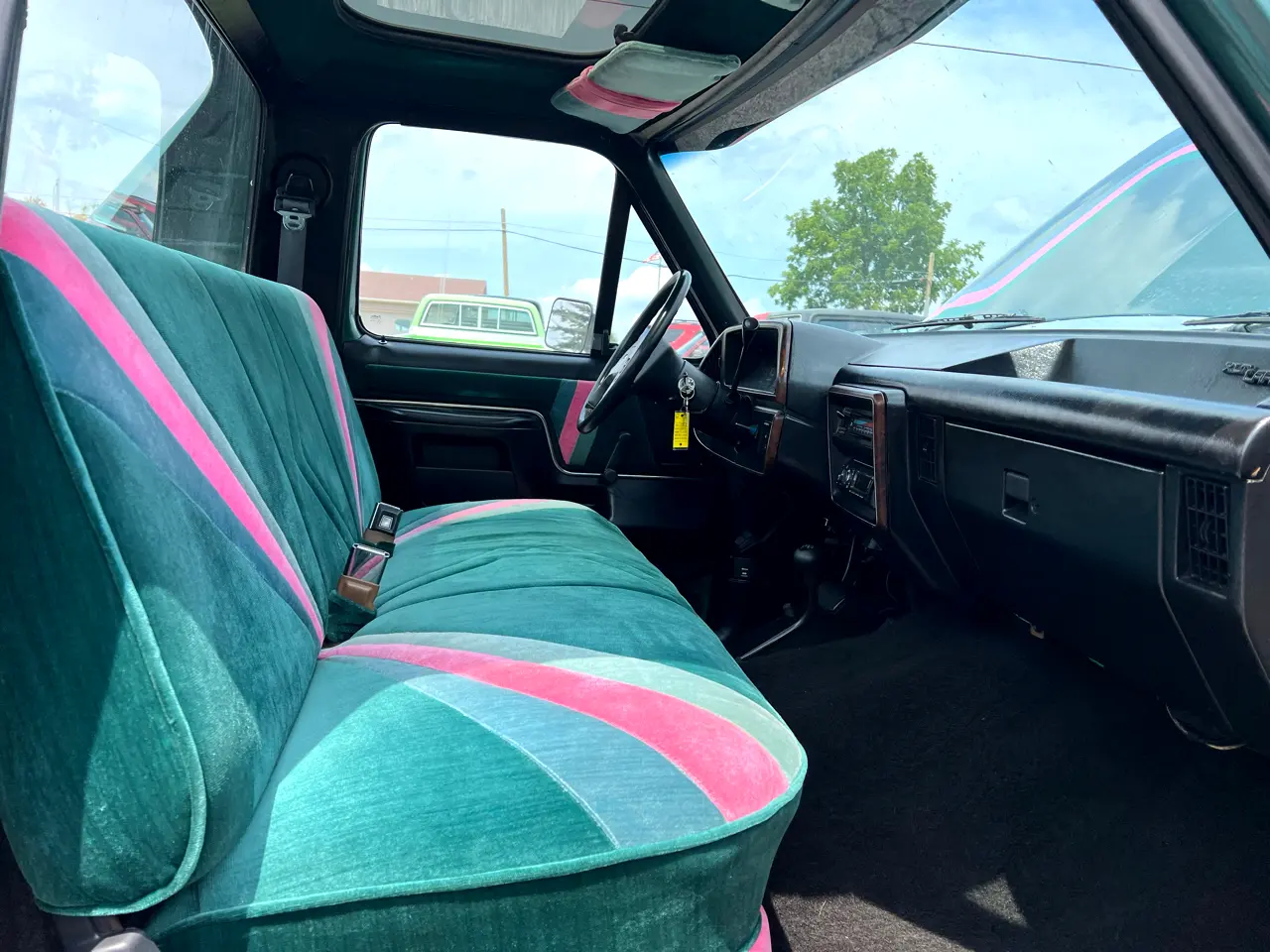 1990 Ford F-250 XLT Lariat
