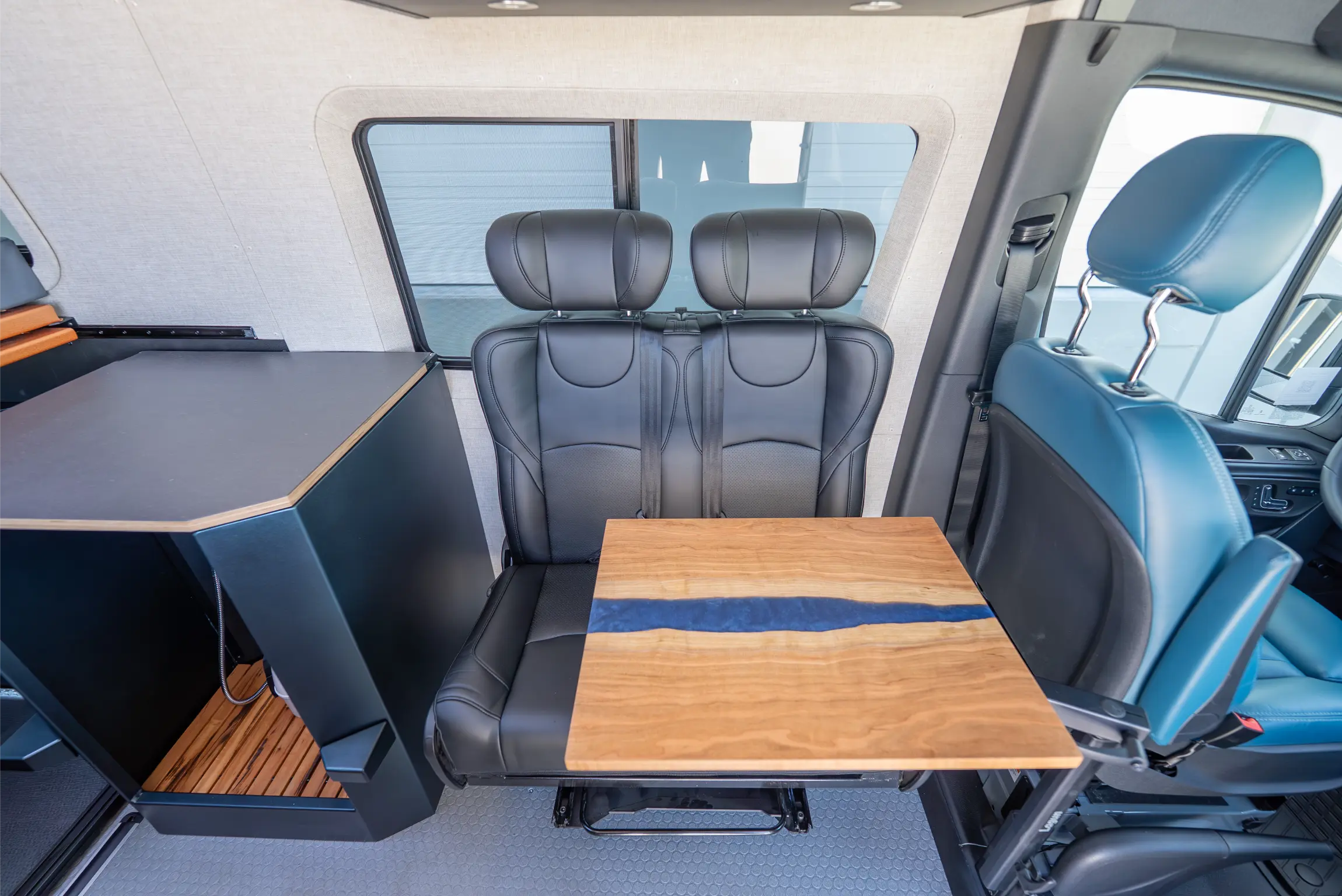 2025 Mercedes-Benz Sprinter 144 Davey Jackson Pro