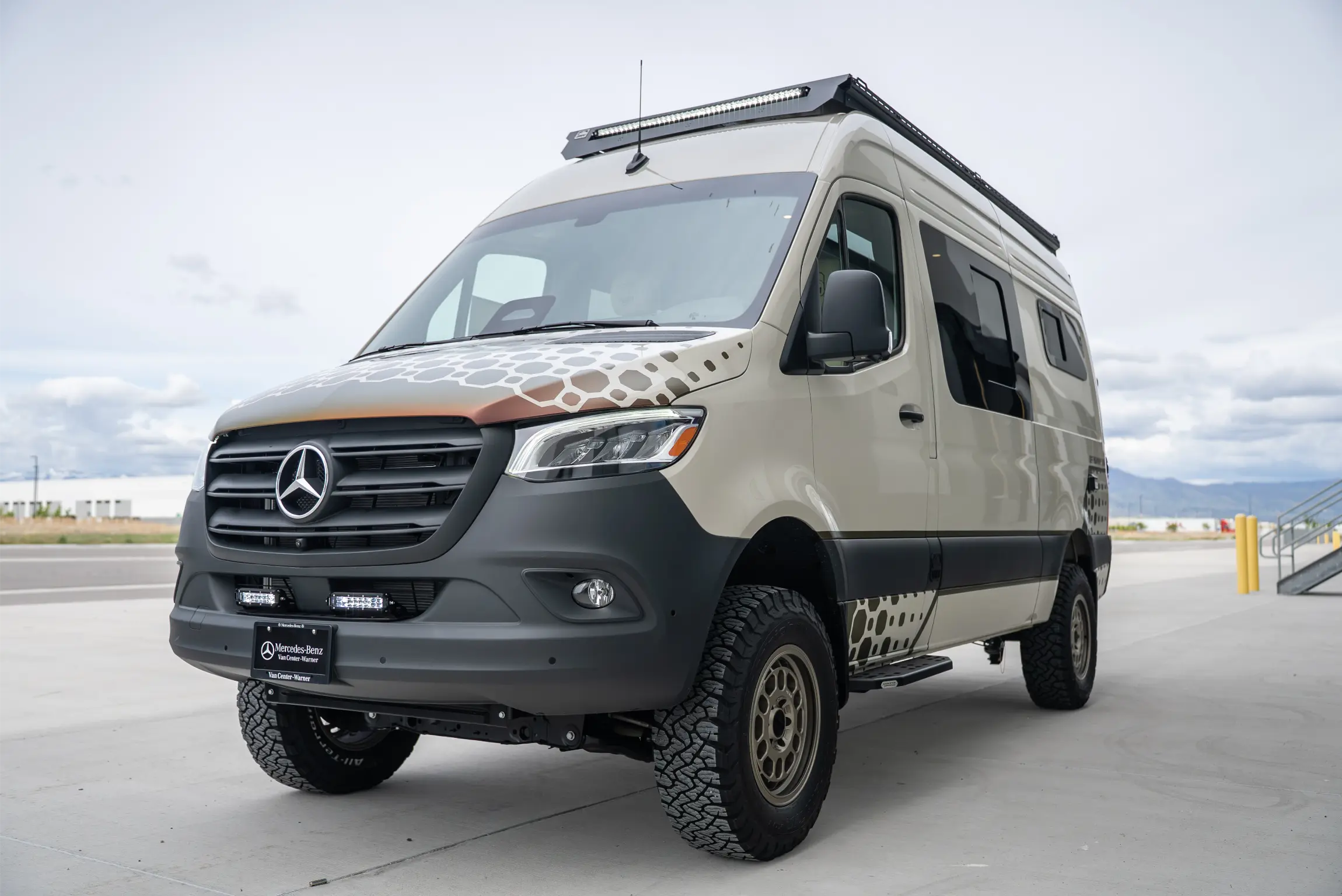 2025 Mercedes-Benz Sprinter 144 Davey Jackson Pro