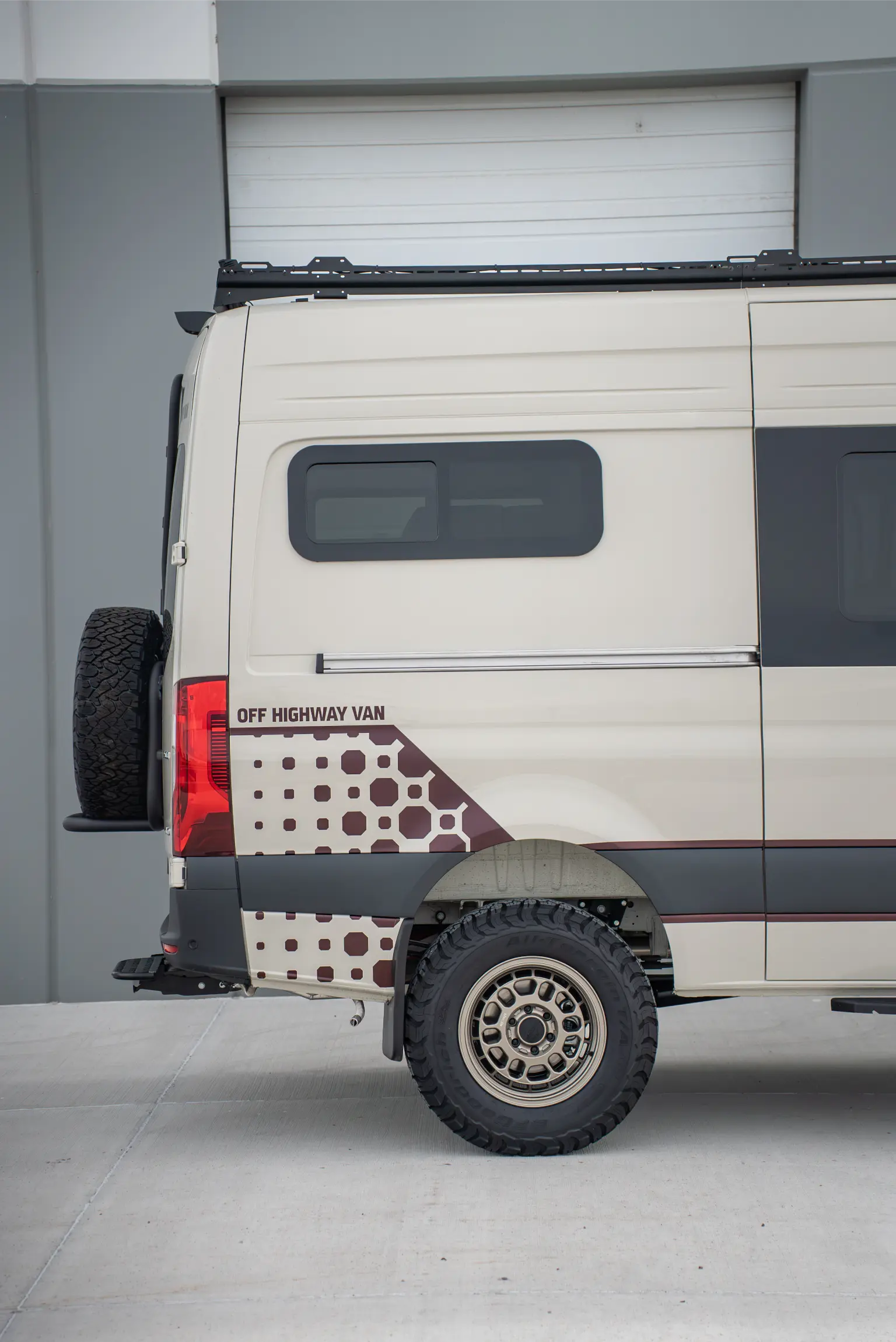 2025 Mercedes-Benz Sprinter 144 Davey Jackson Pro