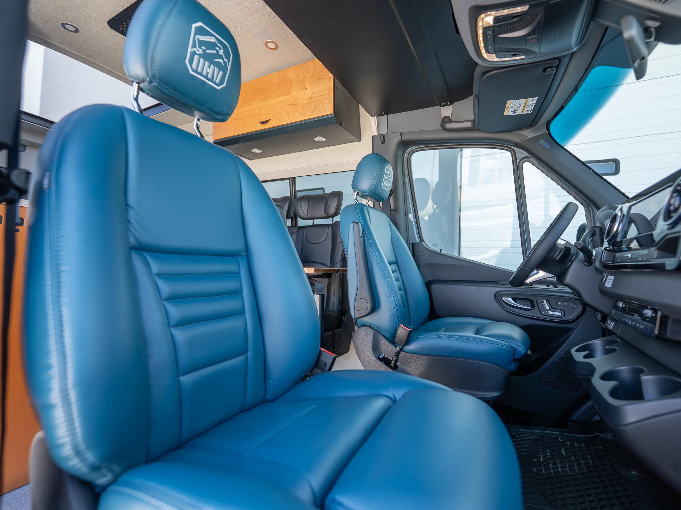 2025 Mercedes-Benz Sprinter 144 Davey Jackson Pro - 4