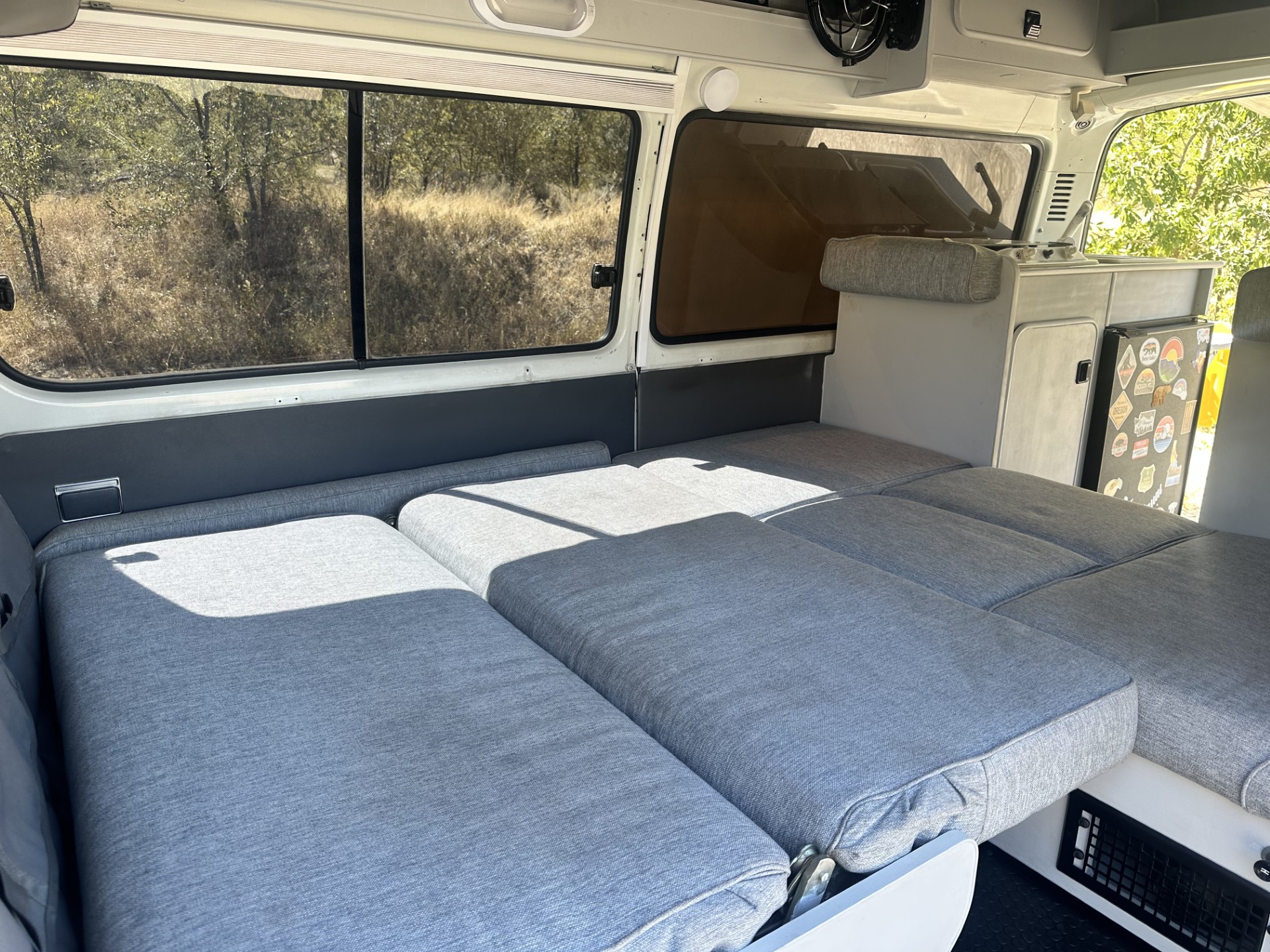 1994 Toyota Hiace Super GL HiTop Camper - 3