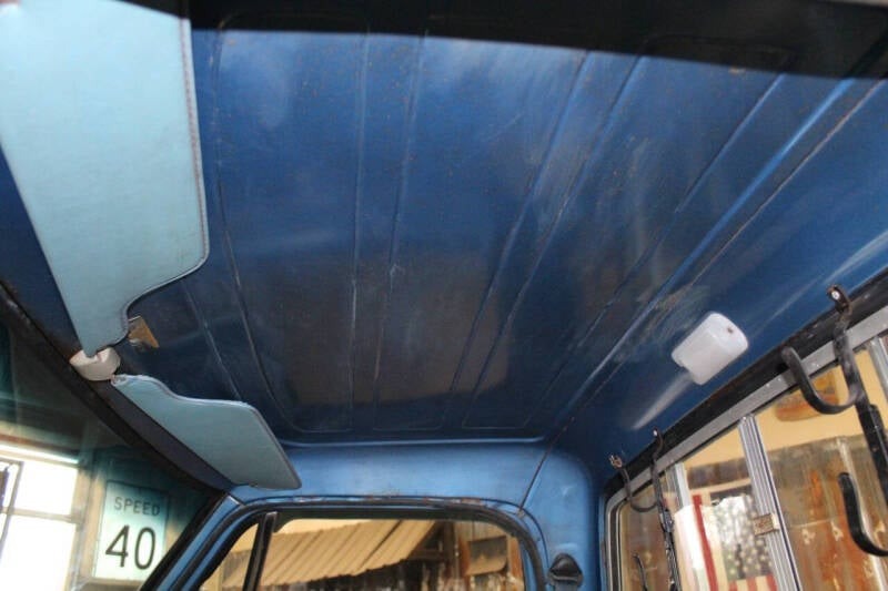 1977 Dodge D150 Pickup