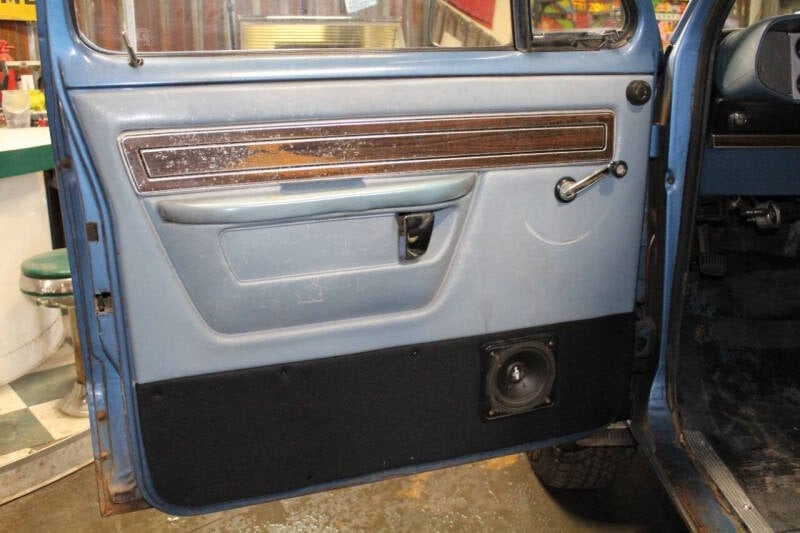 1977 Dodge D150 Pickup