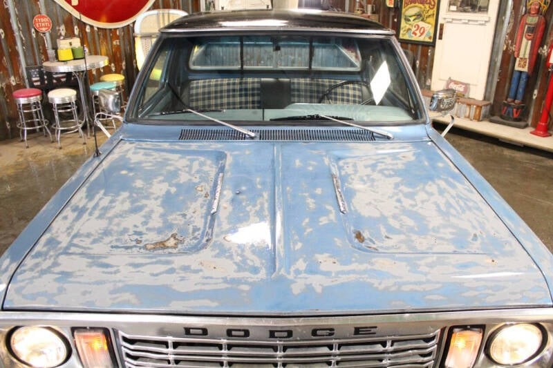 1977 Dodge D150 Pickup