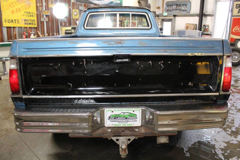 1977 Dodge D150 Pickup