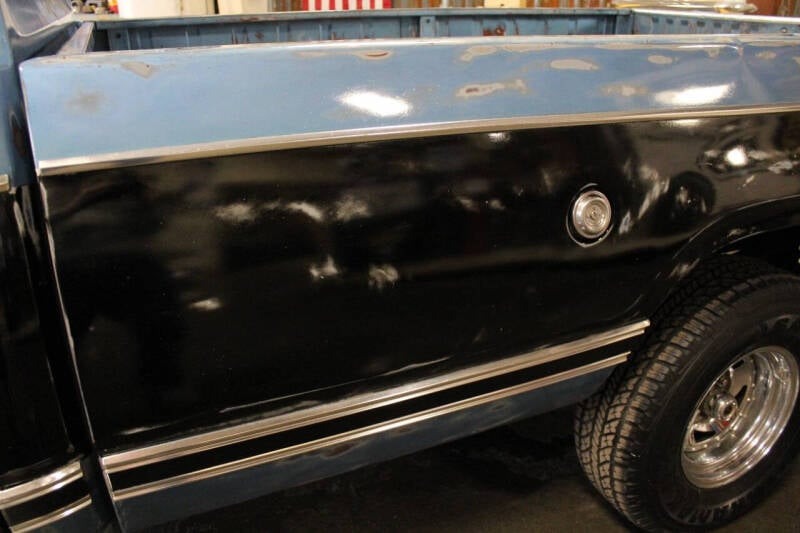 1977 Dodge D150 Pickup