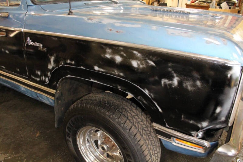 1977 Dodge D150 Pickup