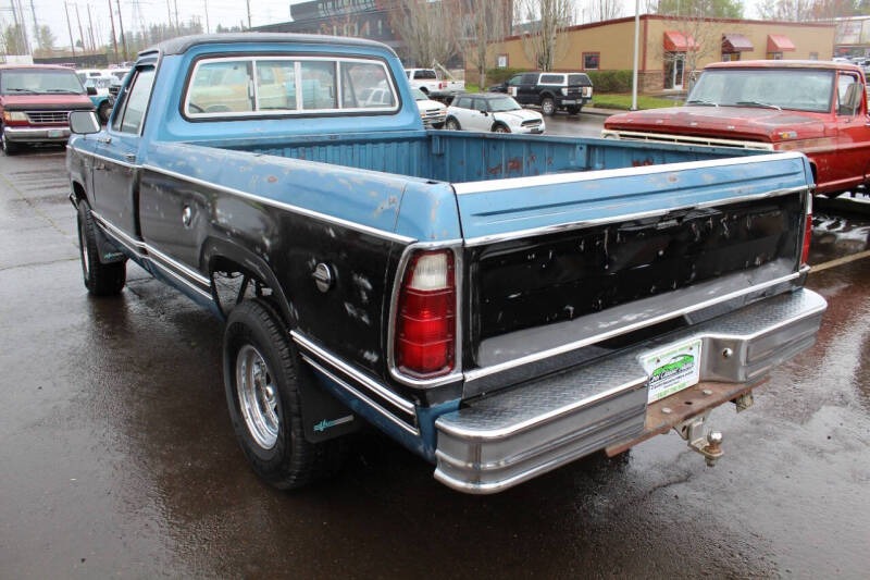 1977 Dodge D150 Pickup