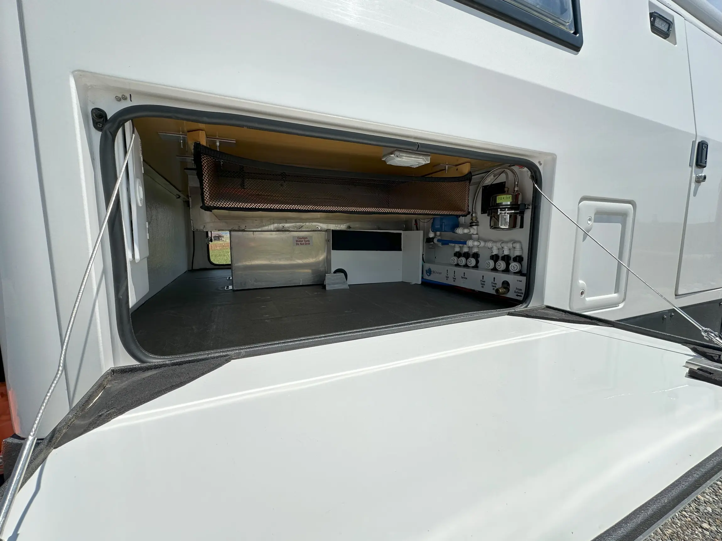 2015 EarthCruiser EXP 4×4