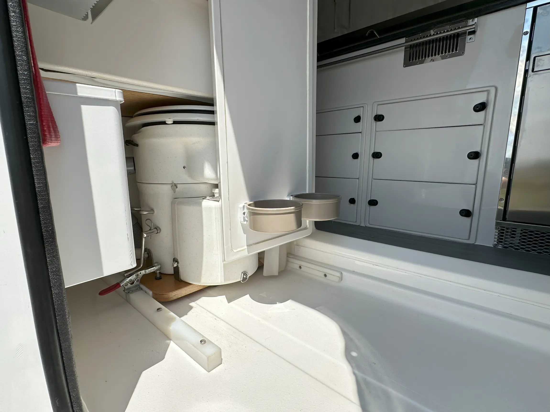 2015 EarthCruiser EXP 4×4