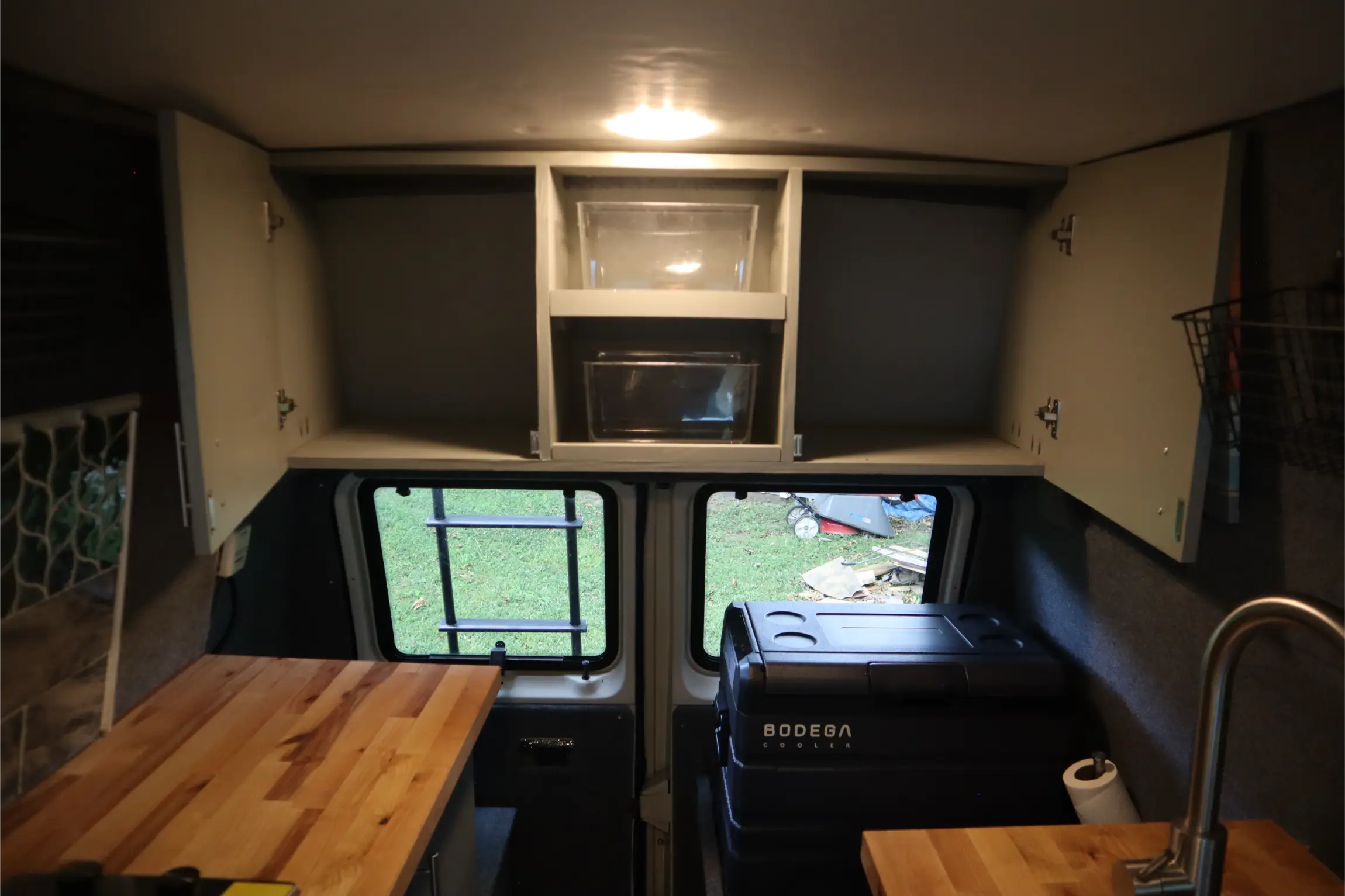 Modified 1991 Ford E-250 Camper Van