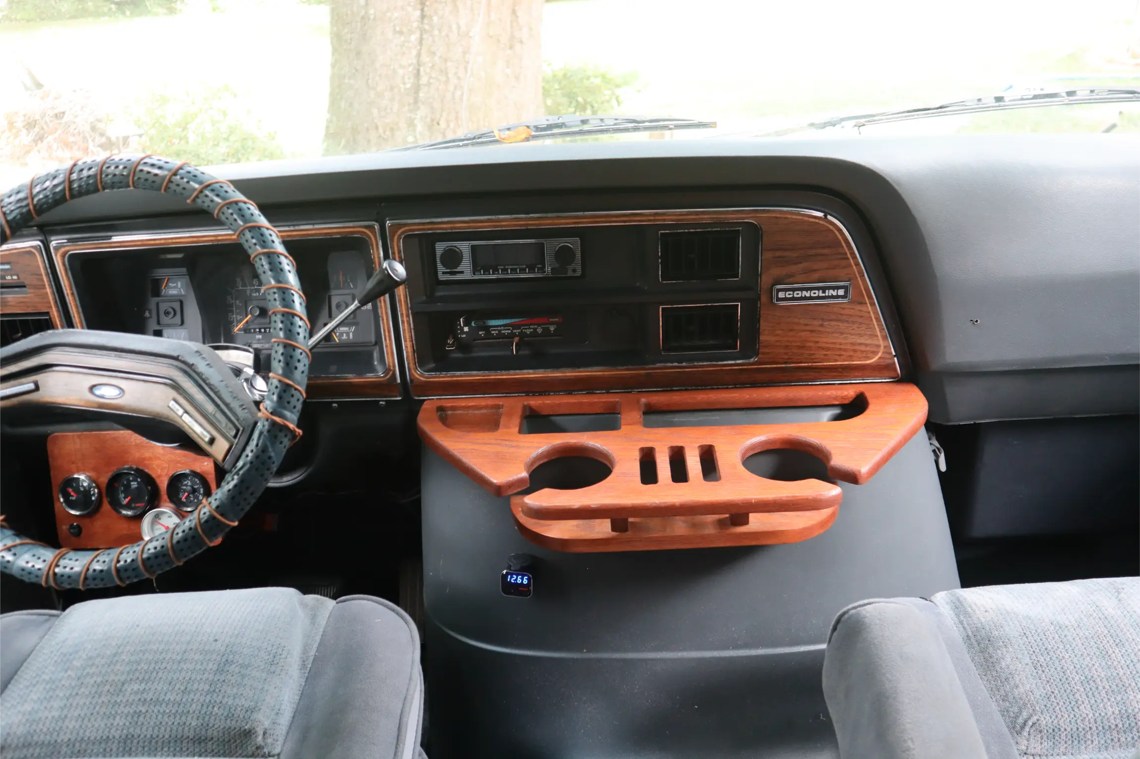 Modified 1991 Ford E-250 Camper Van