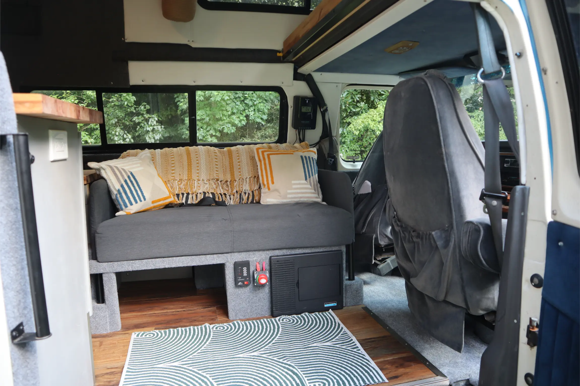 Modified 1991 Ford E-250 Camper Van