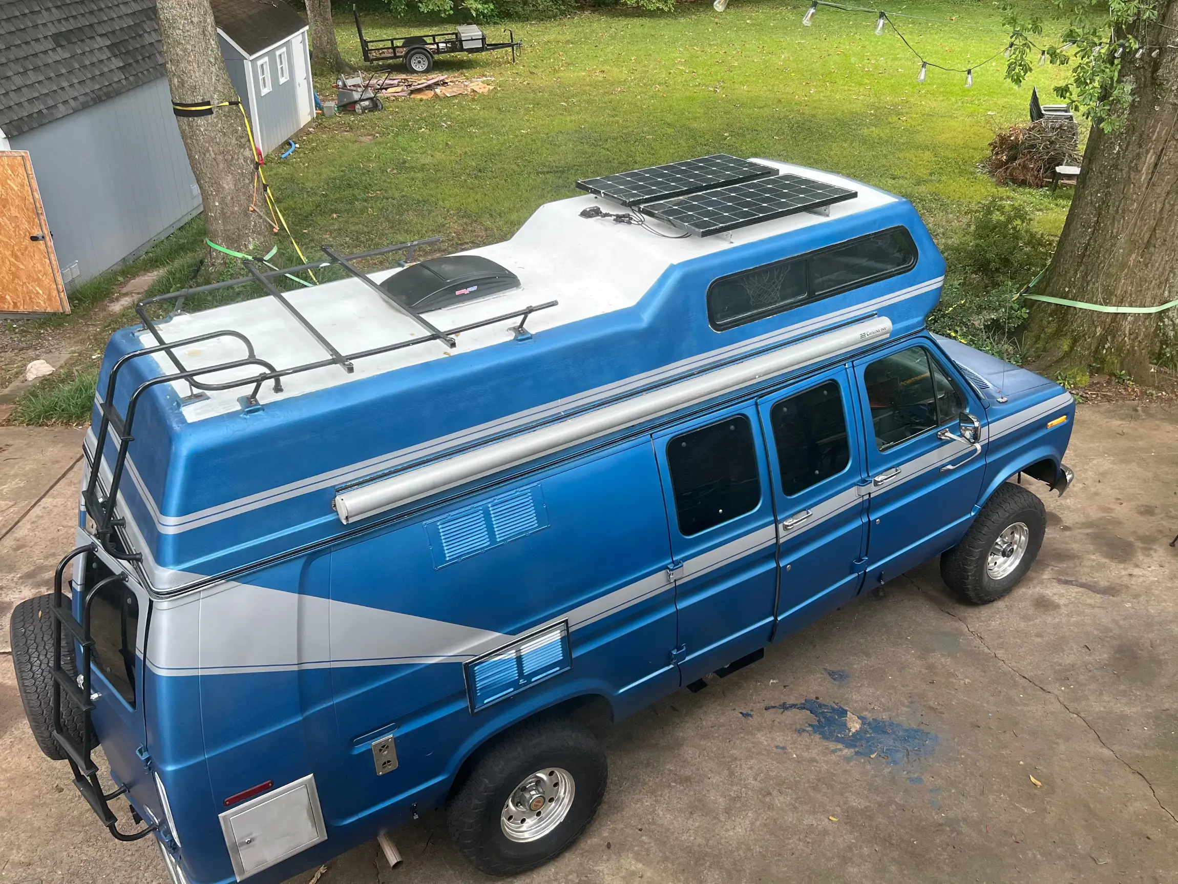 Modified 1991 Ford E-250 Camper Van