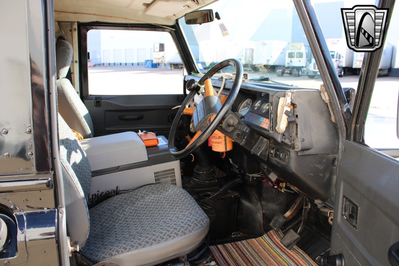 1988 Land Rover Defender 110 Adventure Truck