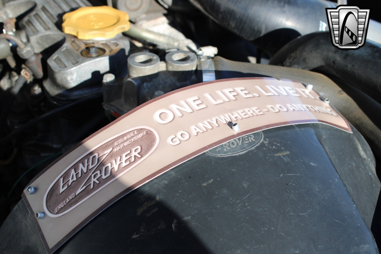 1988 Land Rover Defender 110 Adventure Truck