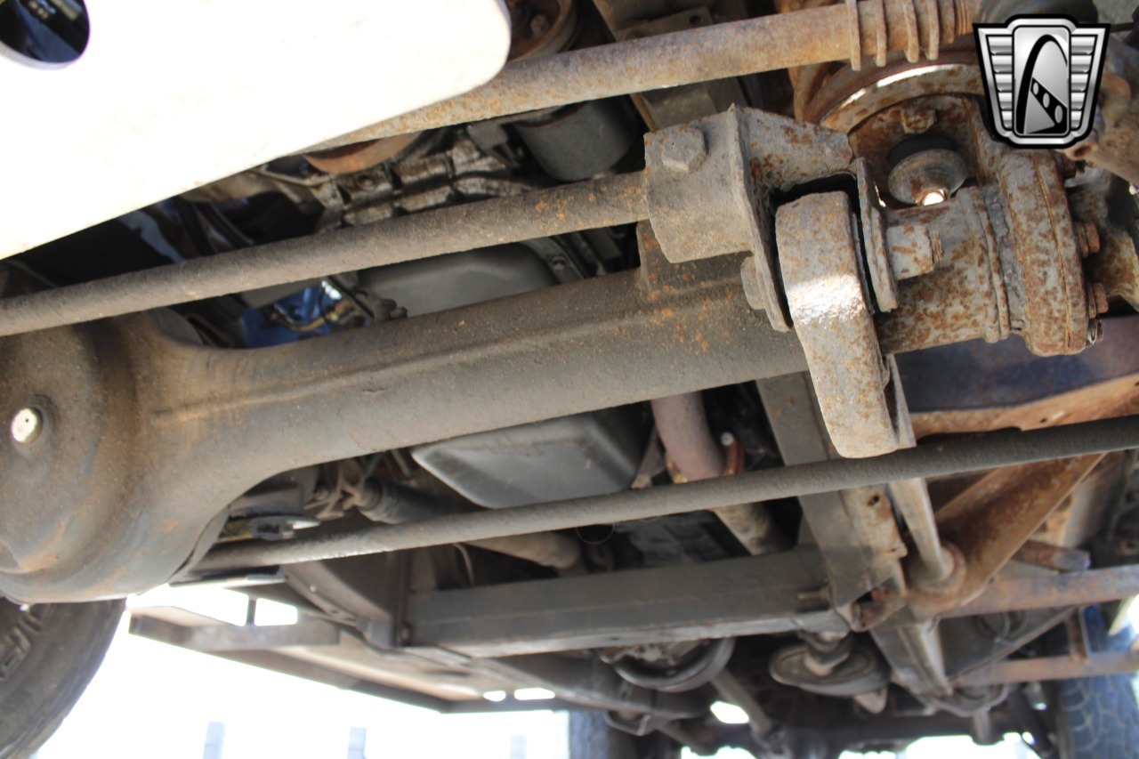 1988 Land Rover Defender 110 Adventure Truck