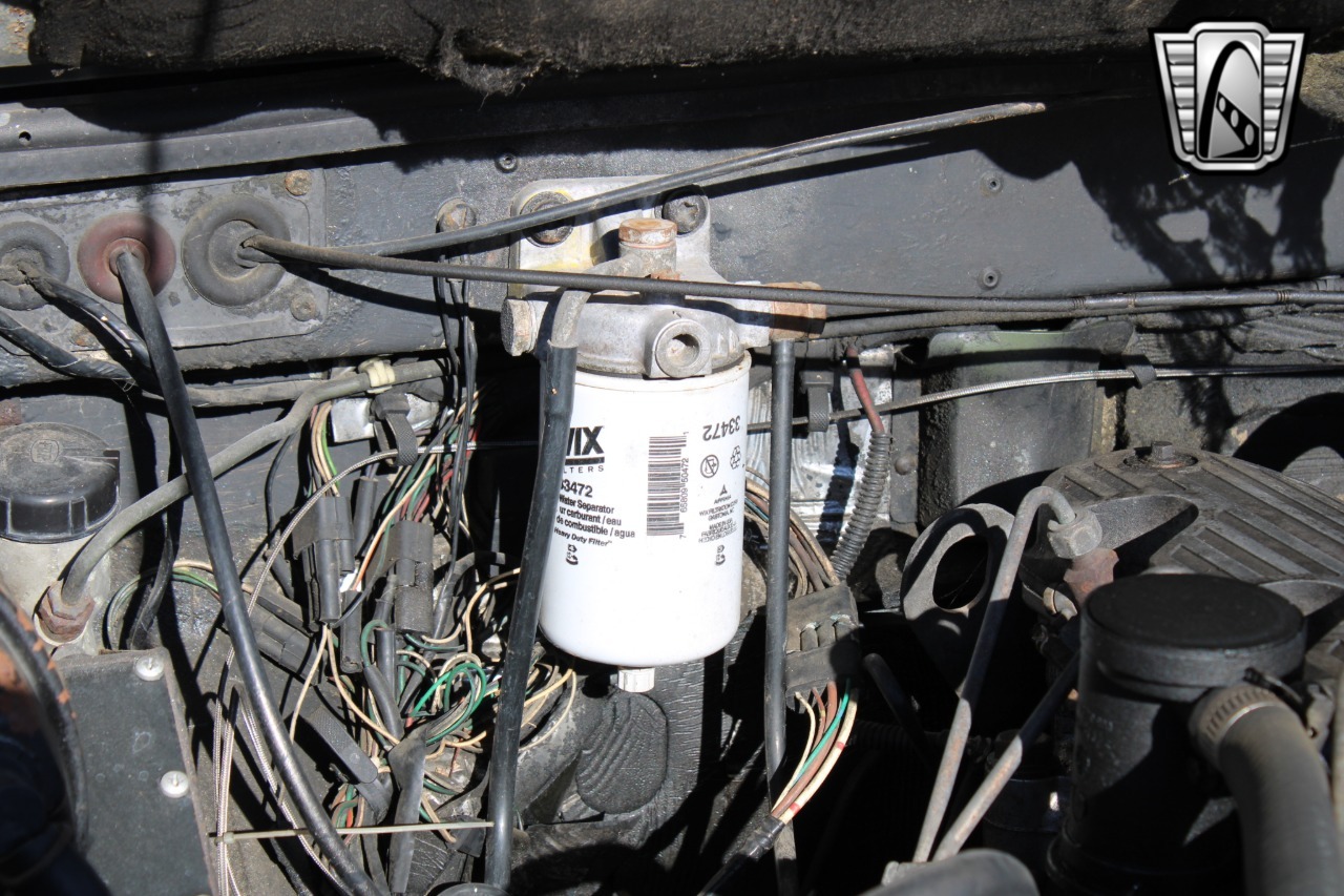 1988 Land Rover Defender 110 Adventure Truck