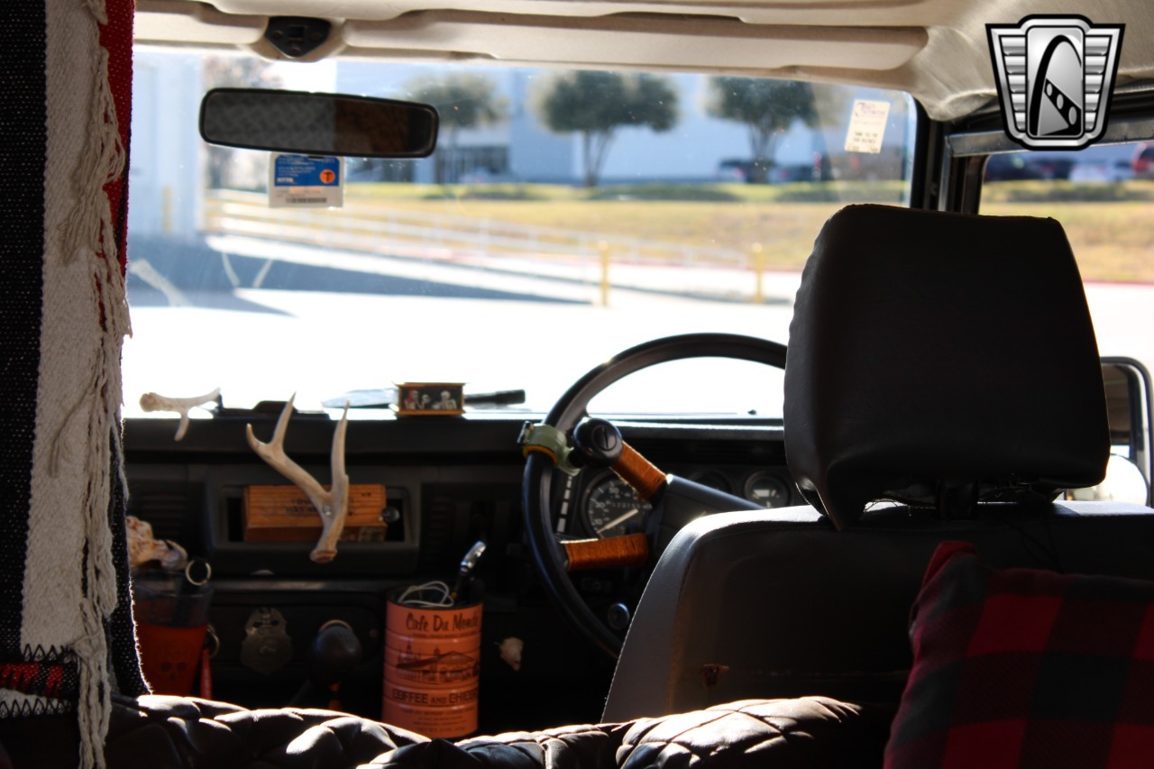 1988 Land Rover Defender 110 Adventure Truck