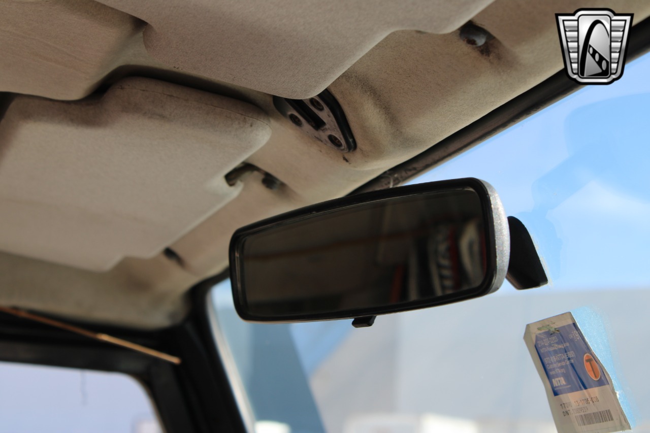 1988 Land Rover Defender 110 Adventure Truck