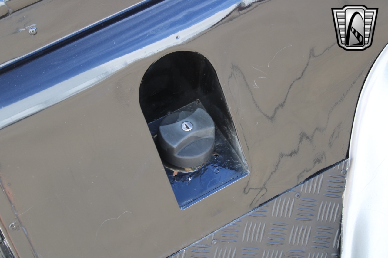 1988 Land Rover Defender 110 Adventure Truck