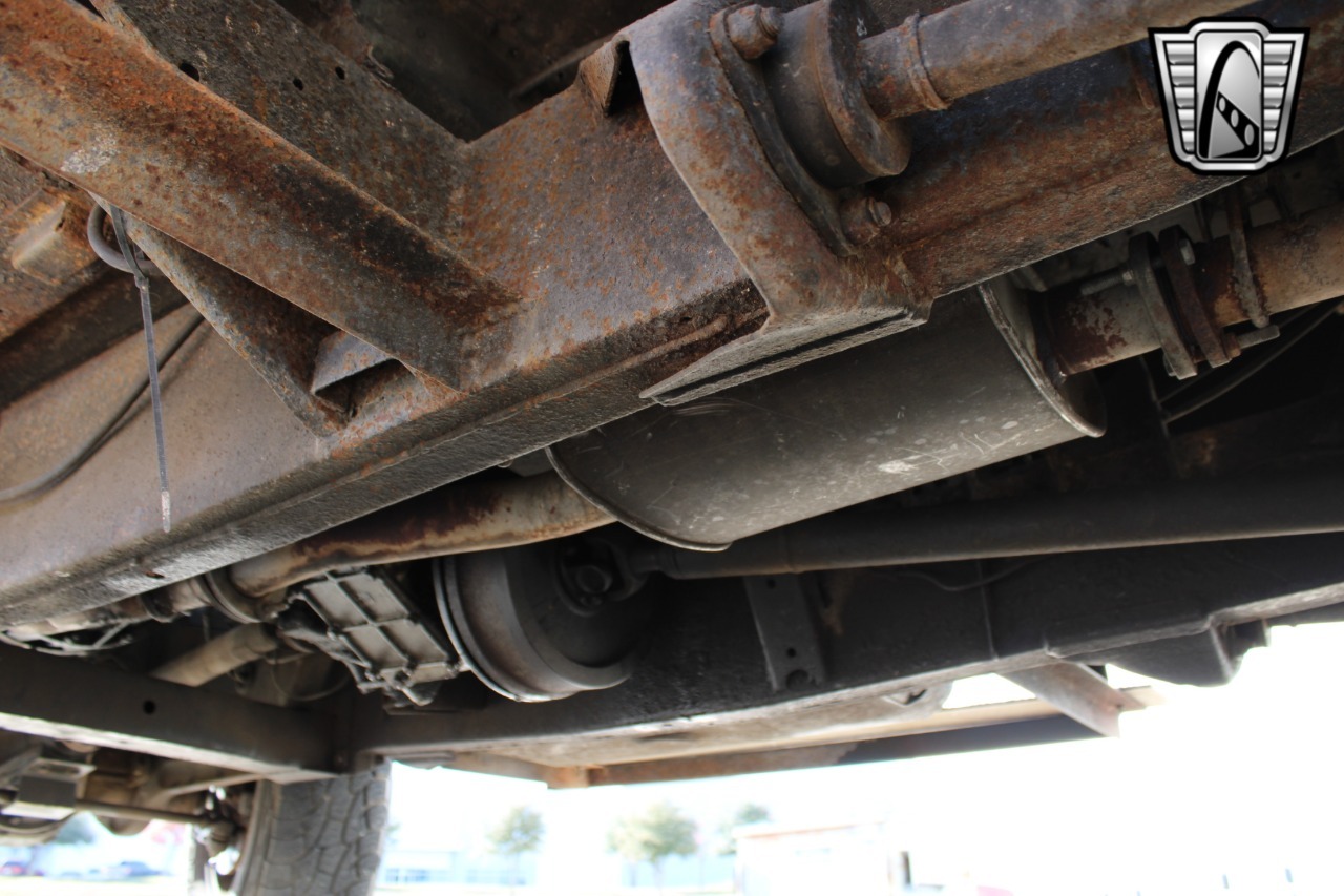 1988 Land Rover Defender 110 Adventure Truck