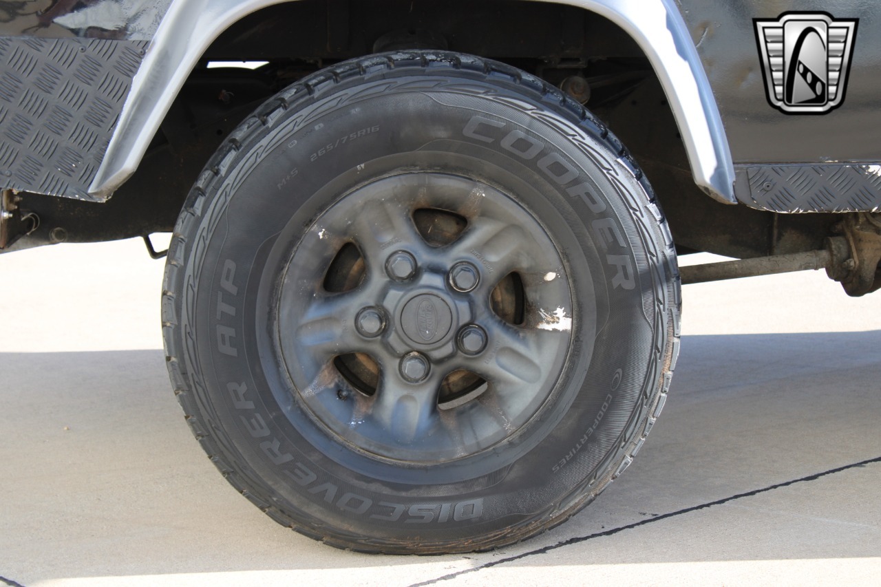 1988 Land Rover Defender 110 Adventure Truck