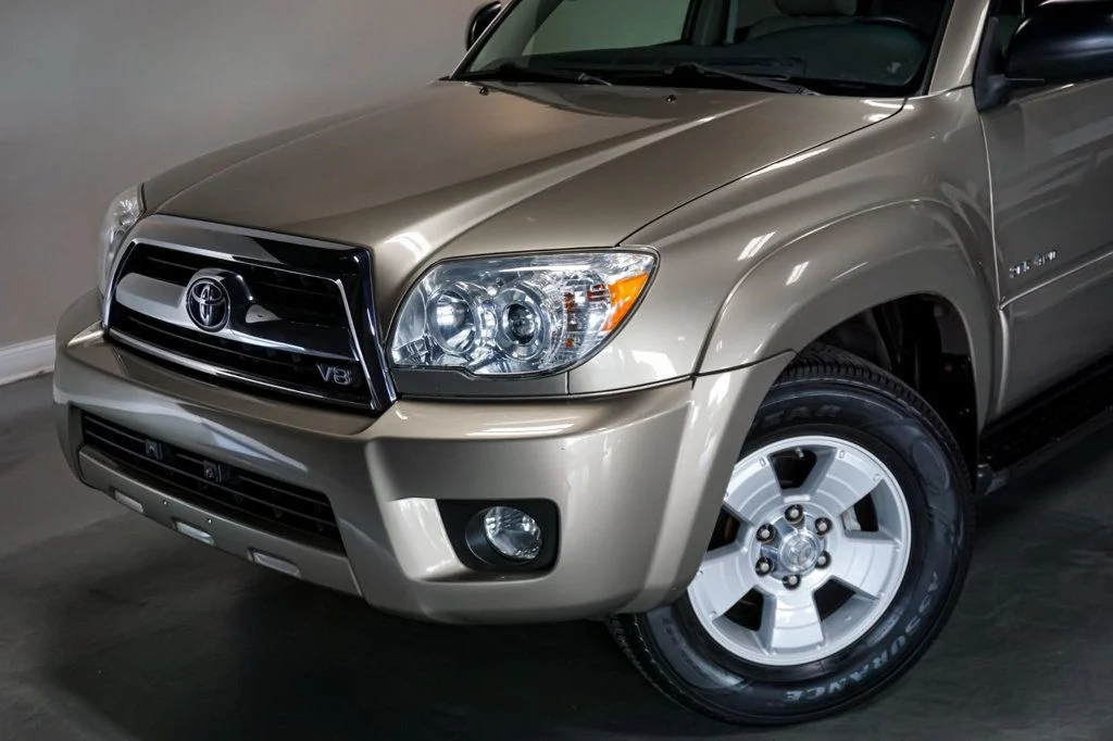 V8-Powered, 56k-Mile 2006 Toyota 4Runner SR5