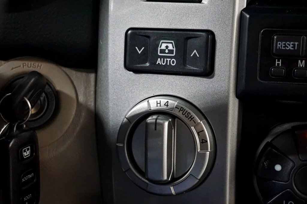 V8-Powered, 56k-Mile 2006 Toyota 4Runner SR5