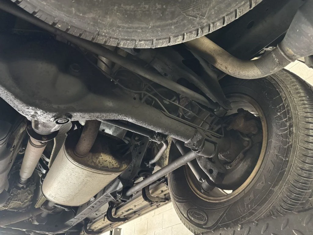 V8-Powered, 56k-Mile 2006 Toyota 4Runner SR5 - 4