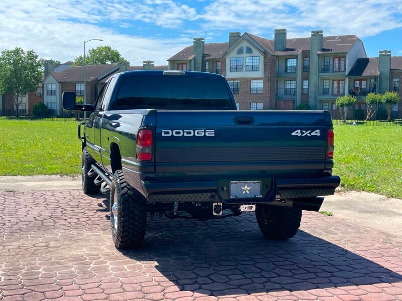 2001 Dodge Ram 2500 SLT Plus