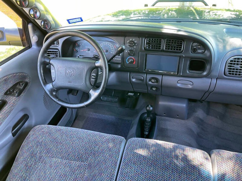 2001 Dodge Ram 2500 SLT Plus
