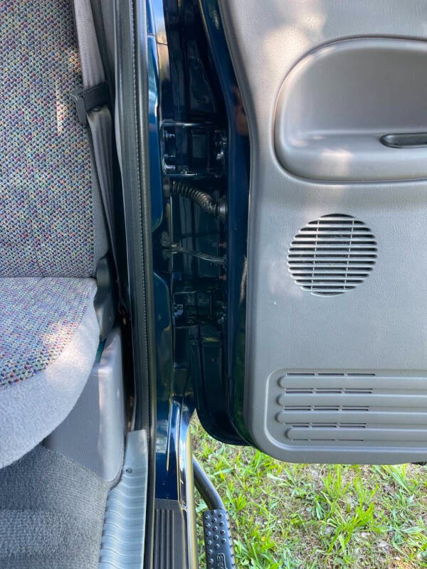 2001 Dodge Ram 2500 SLT Plus