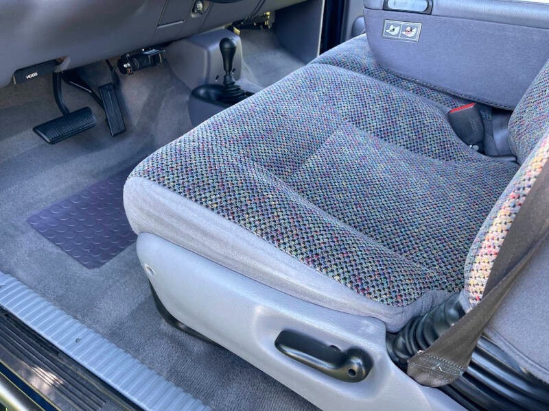 2001 Dodge Ram 2500 SLT Plus