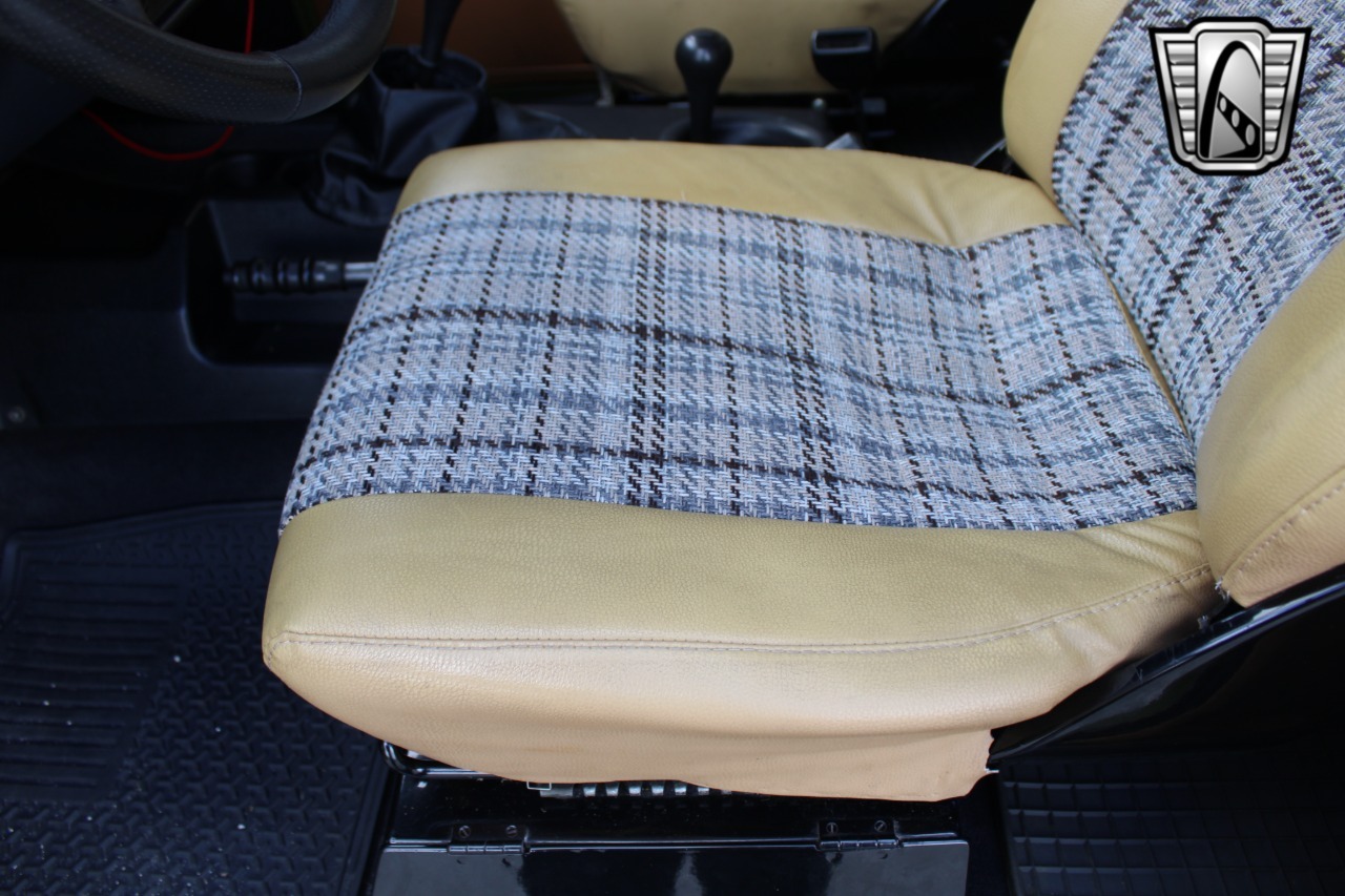 1982 Mercedes-Benz 300 GD