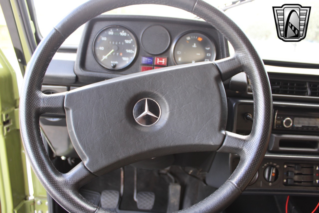 1982 Mercedes-Benz 300 GD