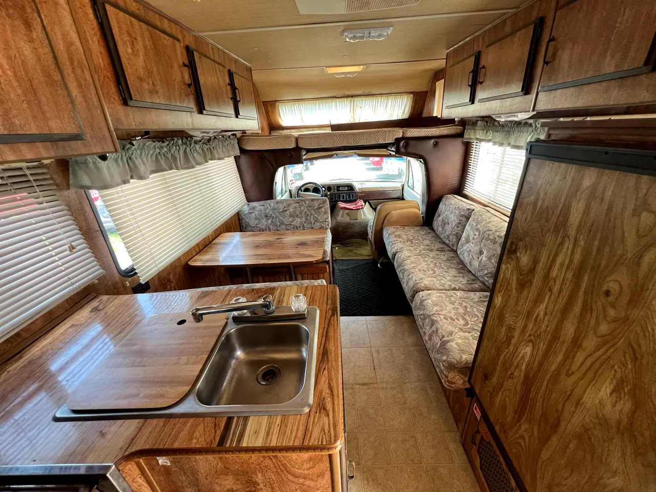 1981 Dodge Van F40 Country Squire