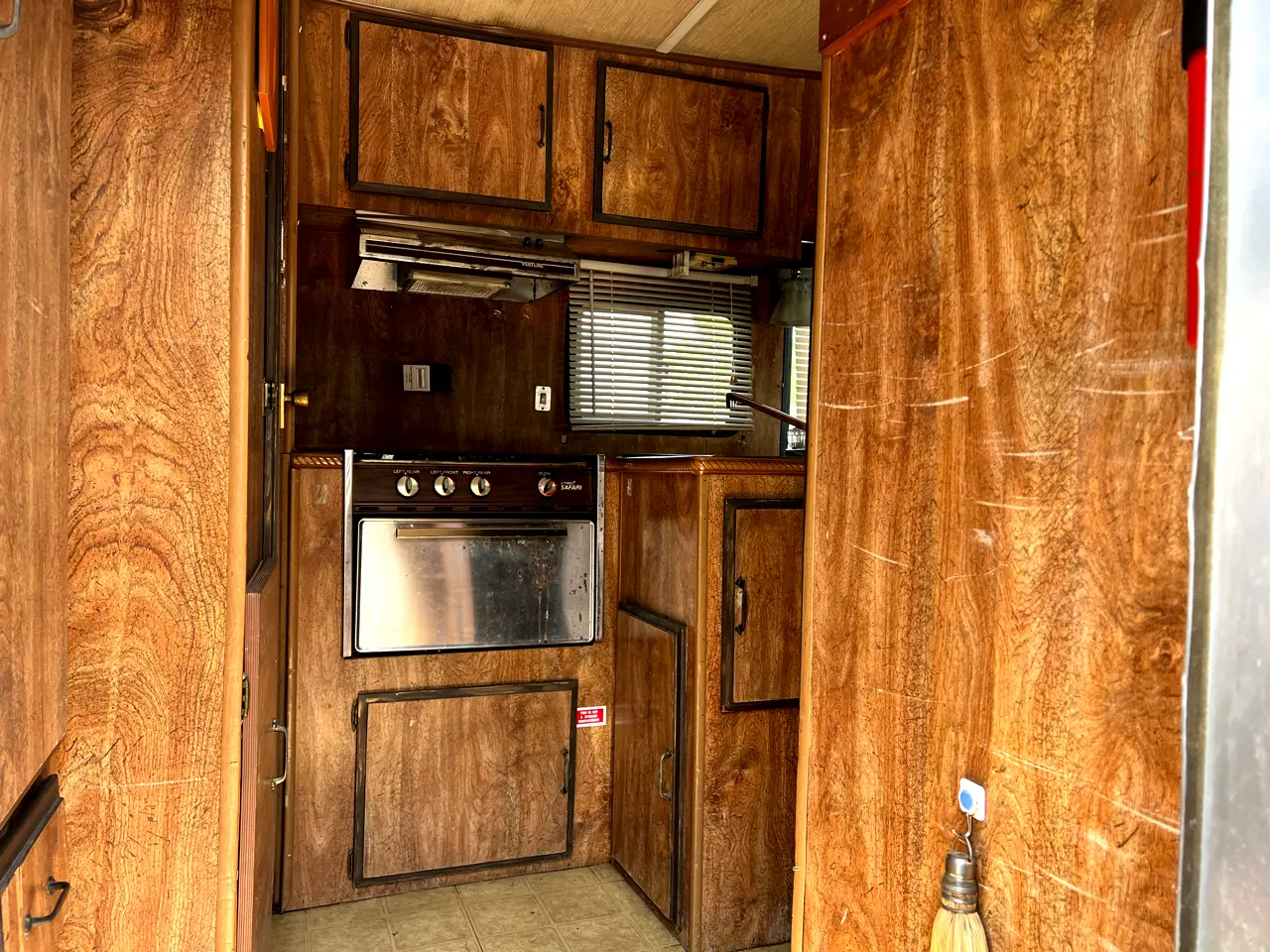 1981 Dodge Van F40 Country Squire
