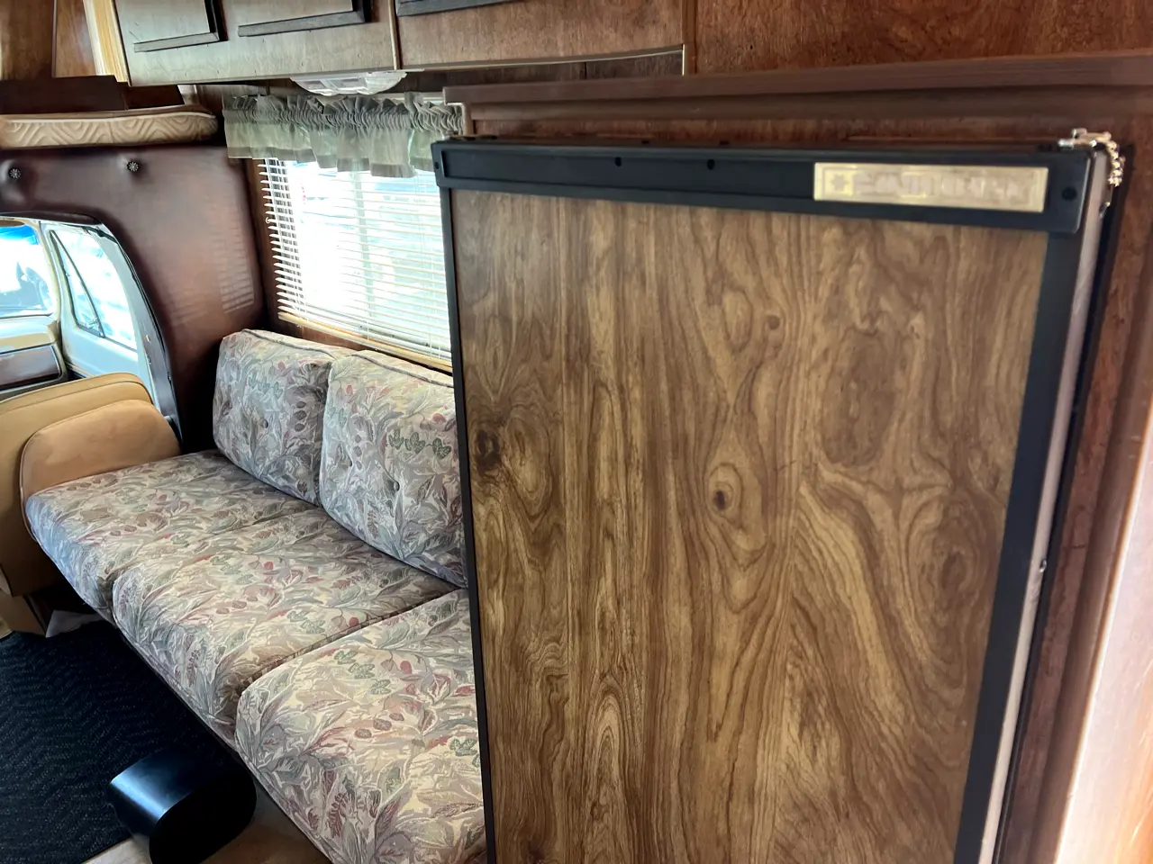 1981 Dodge Van F40 Country Squire - 5