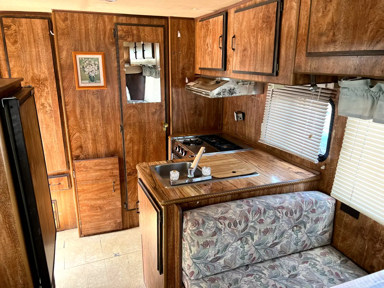 1981 Dodge Van F40 Country Squire
