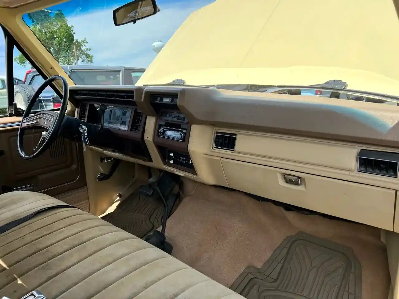 1980 Ford F-350 Camper Special