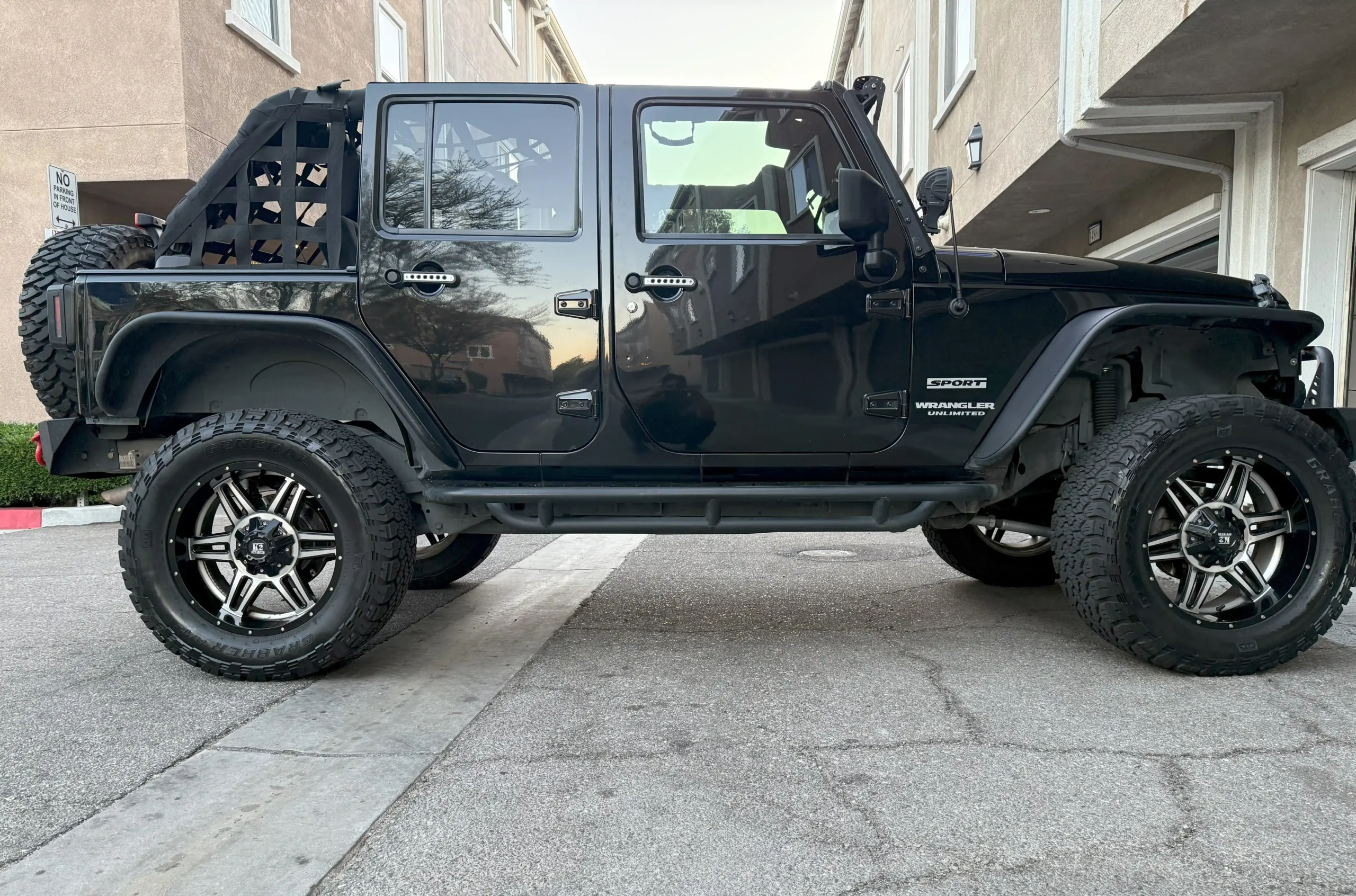 2016 Jeep Wrangler Unlimited Custom