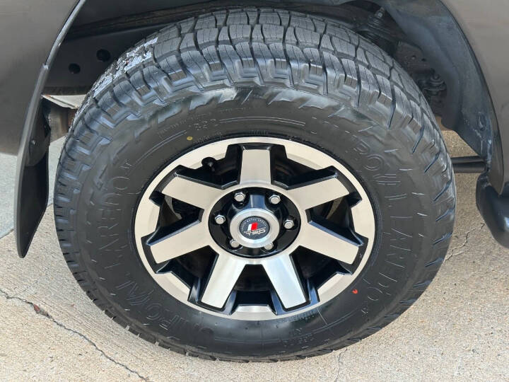 2003 Toyota 4Runner SR5 V8