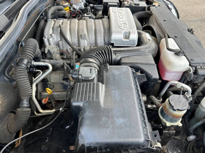 2003 Toyota 4Runner SR5 V8 - 5