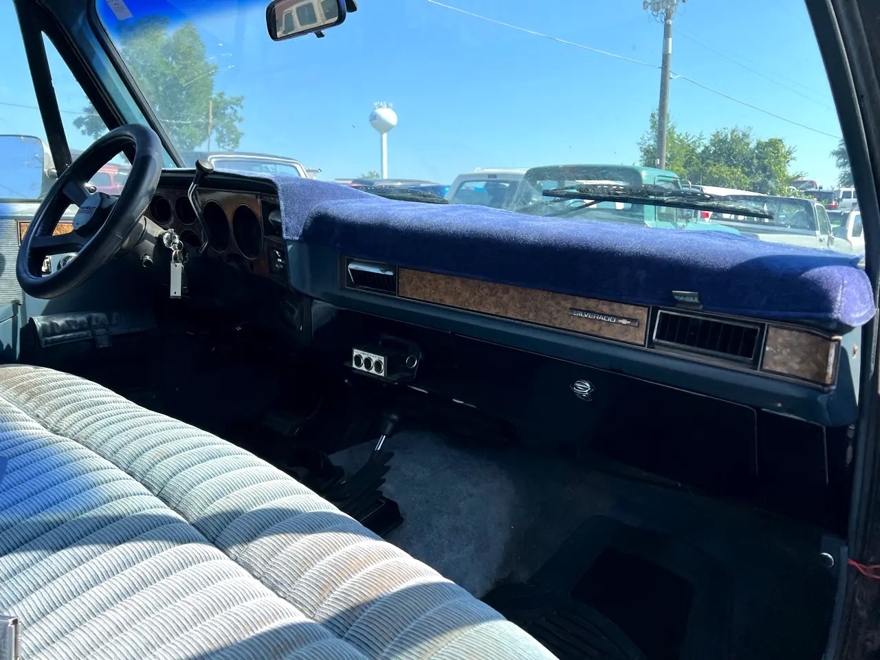 1989 Chevrolet Suburban 2500 4x4